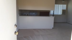 Eingang: man steht gleich im Wohnzimmer/Küche